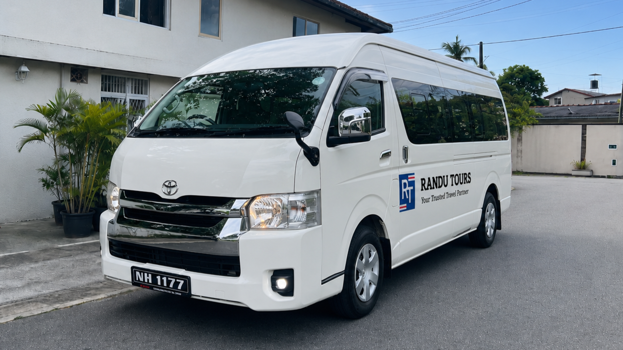 Toyota KDH Van